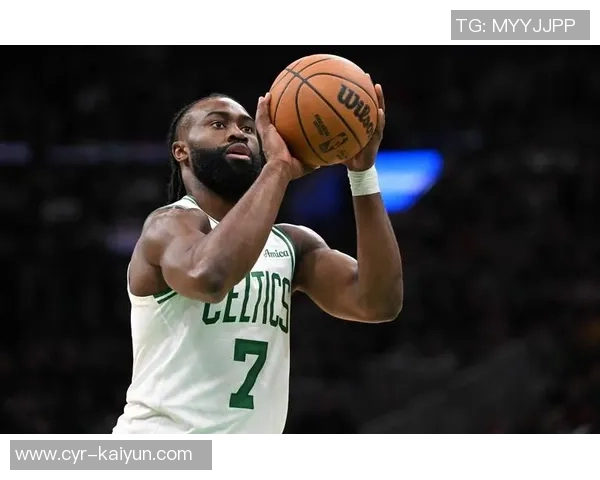 杰伦布朗调侃普理查德偷技中距离命中率飙升助力球队胜利 杰伦布朗调侃普理查德偷技中距离命中率飙升助力球队胜利