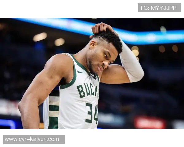 字母哥荣膺五大荣誉成就欧锦赛季军总冠军NBA杯双料MVP与DPOY三兄弟同队共创辉煌