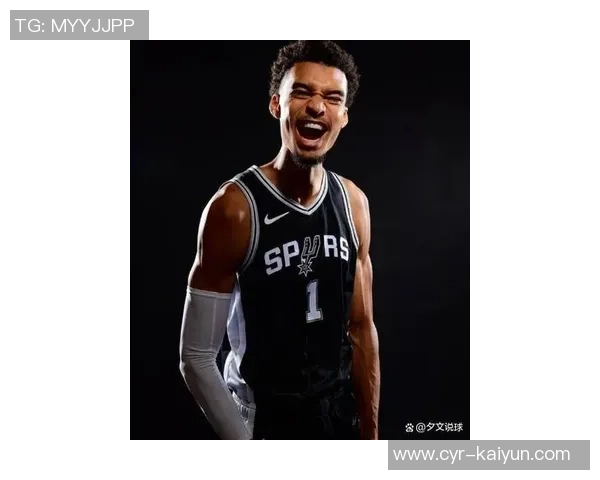 文班表现超凡让浓眉显得普通他是我见过最罕见的优秀球员