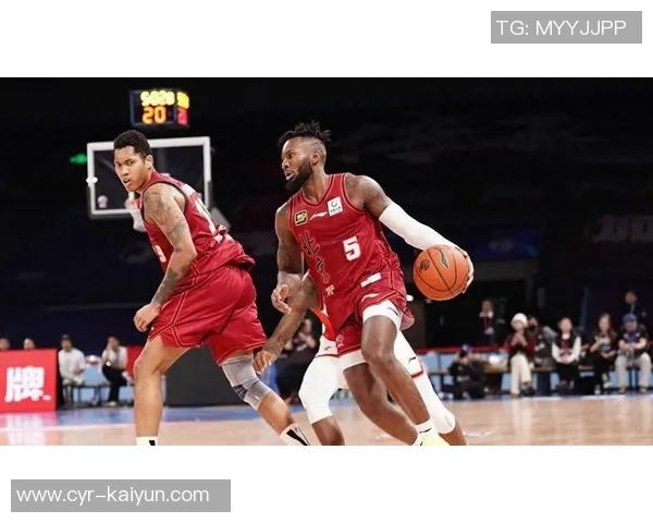 北京男篮外援斯佩尔曼奥莫特杰曼正式集结备战新赛季